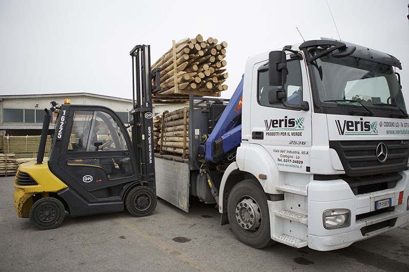 officina veris italia assistenza tecnica codogno mezzi per ritiro consegna macchine e attrezzatura riparata